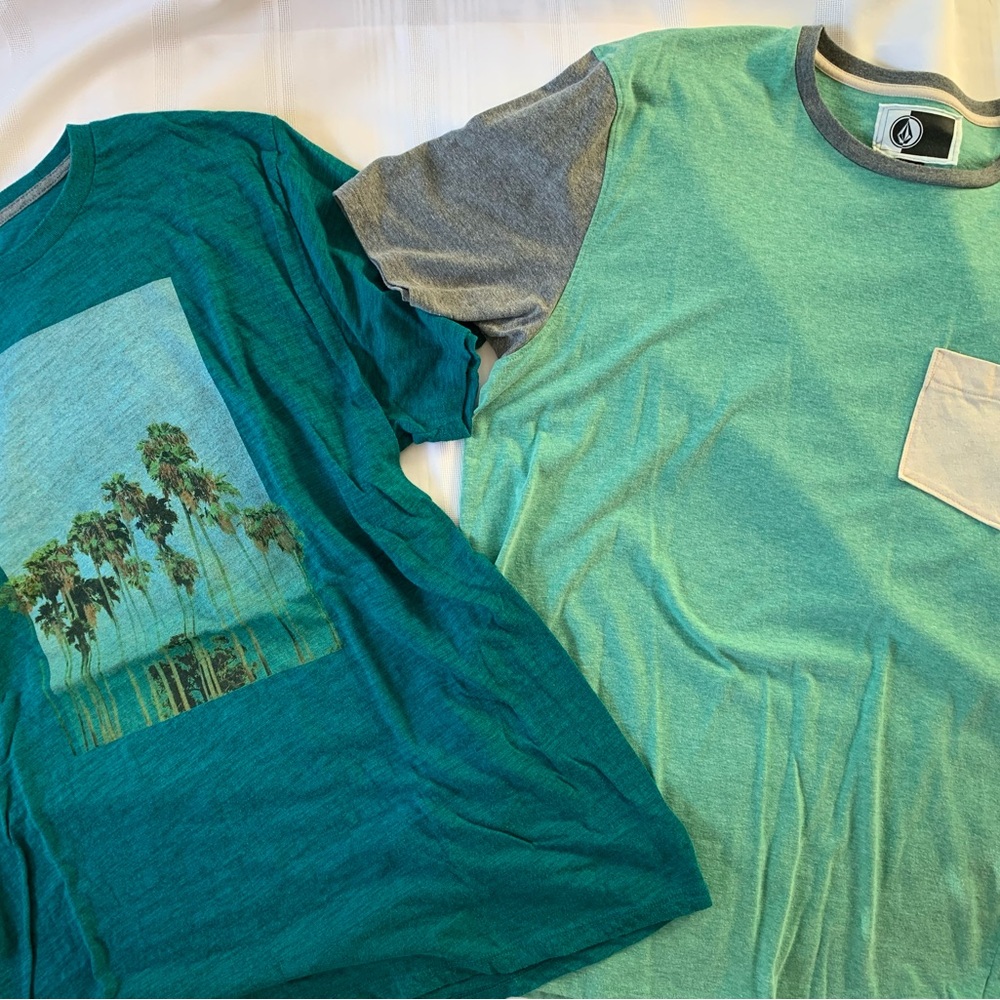 VOLCOM | Old Navy graphic T shirts